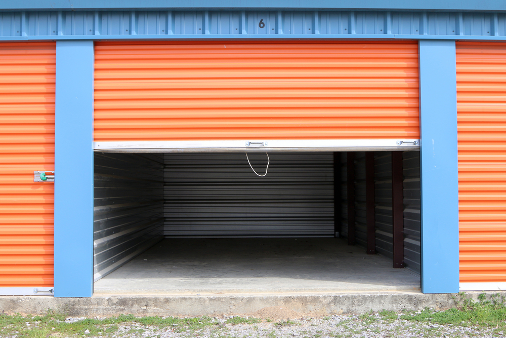 Does homeowners insurance cover storage units